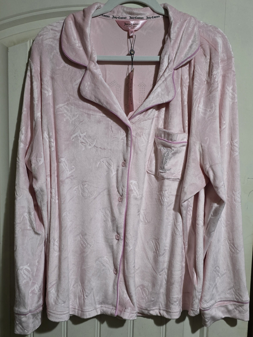 Juicy Couture SET Pink Velour Button-Front Pajama with Rhinestone Pocket